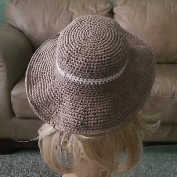 Handmade Crochet Sun Hat - Picture 3 of 3